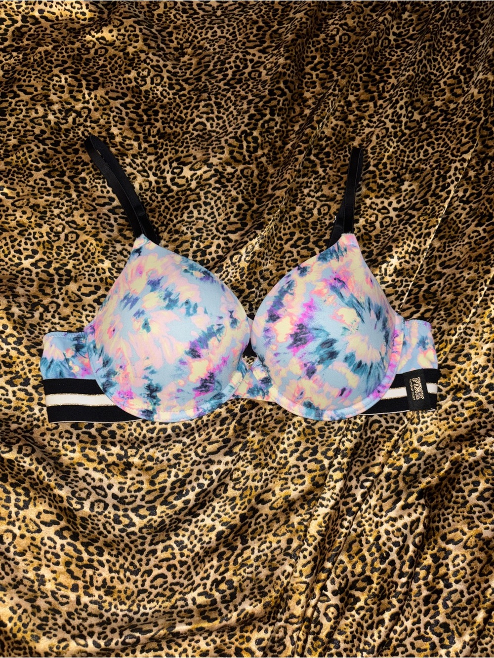 Y2k Victoria's Secret Pink Wear Everywhere Push-Up Bra 36B Tie-Dye Blue and Pink